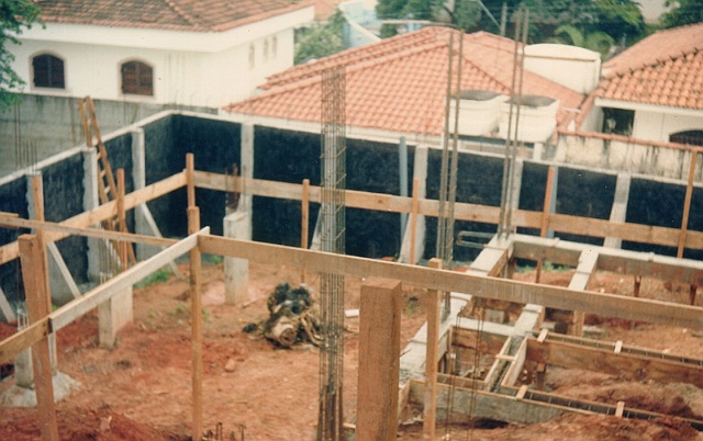 10- Fundacoes - Jardim Entre Serras.jpg
